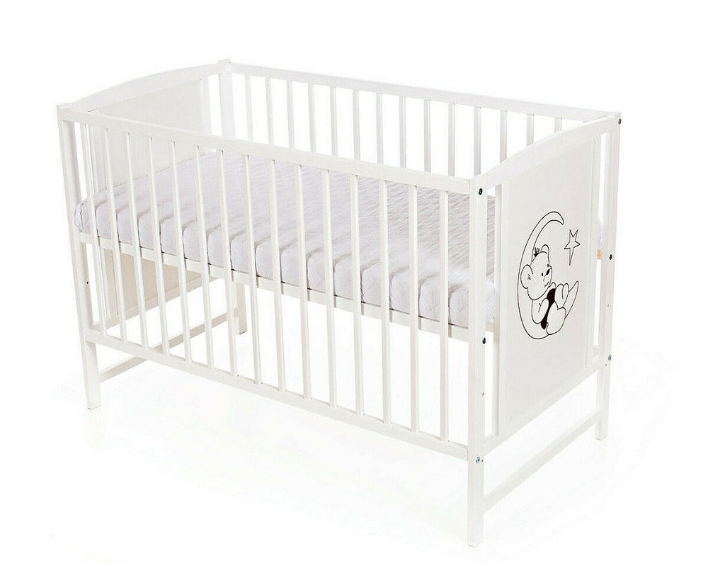 Babybett 120x60 mit Siebdruck-Motiv Teddy auf dem Mond – Frontansicht