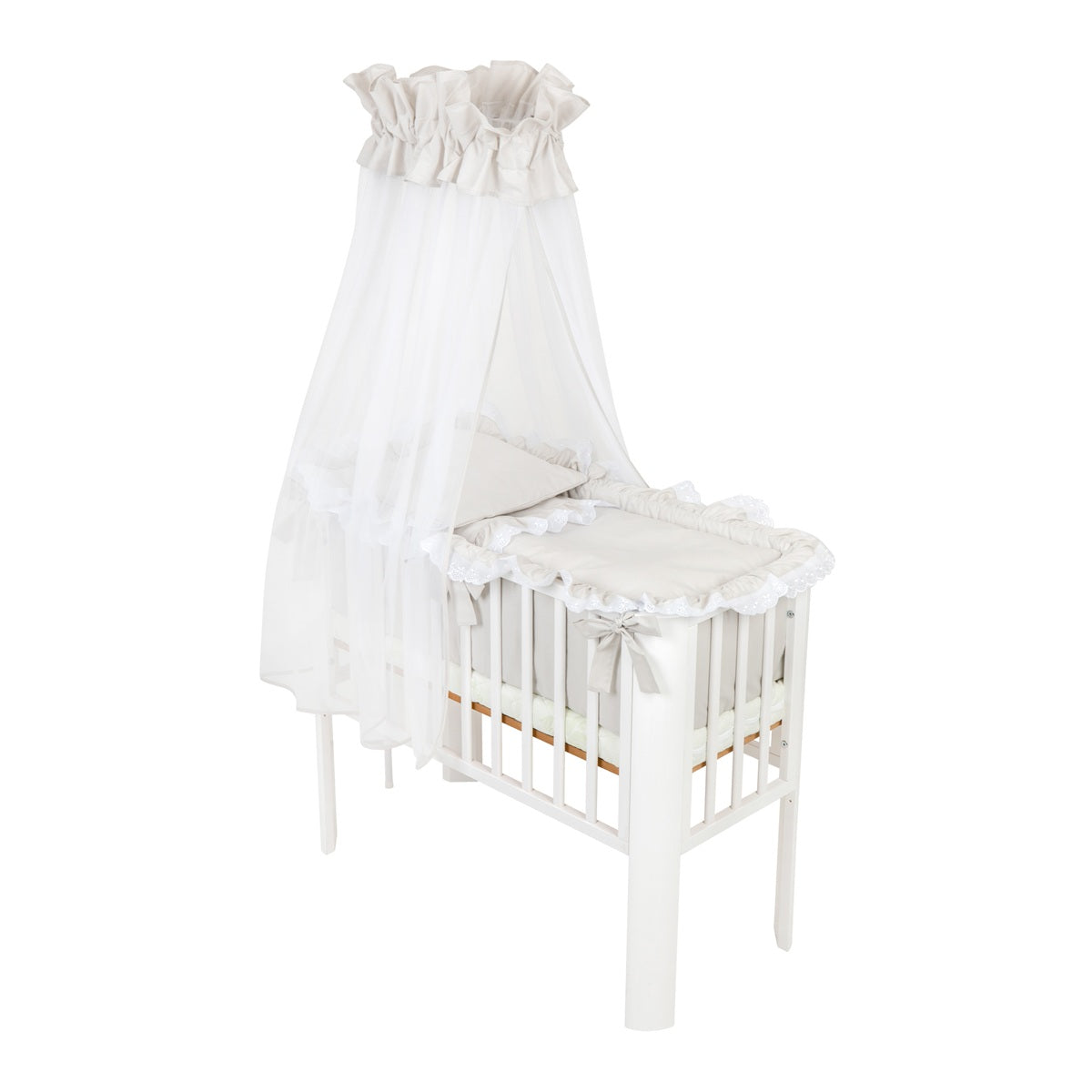 Komplettset Babybett – mit Matratze, Lattenrost und traumhaft schöner Baldachinausstattung