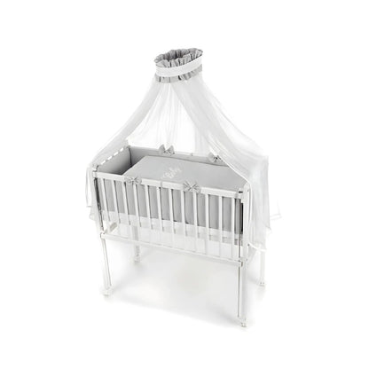 Beistellbett 90x40 Grau – Komplettset mit Matratze, Rollen & HERZEN-Bettwäsche