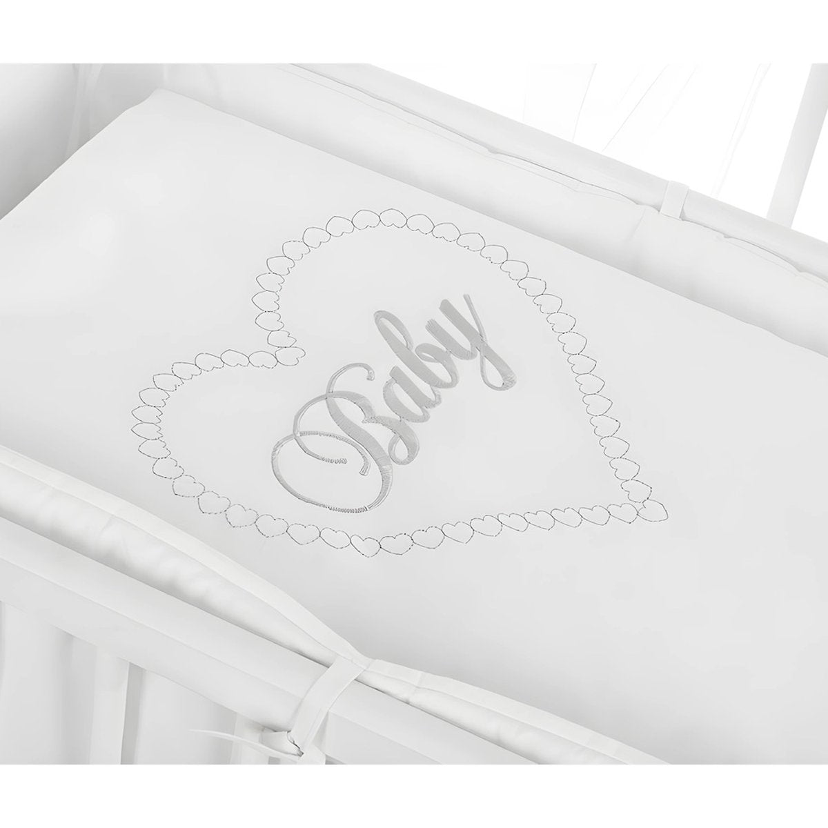 Bettwäsche Set 8 teilig Baby Herzen mit Chiffon Baldachin