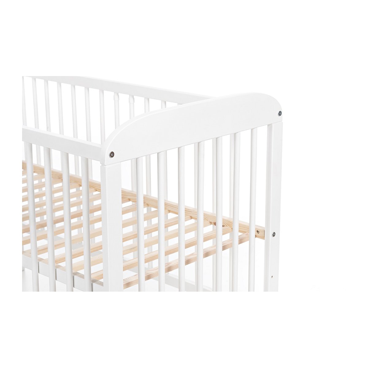 kinderbett-60x120-weiss-detail-ecke-lattenrost